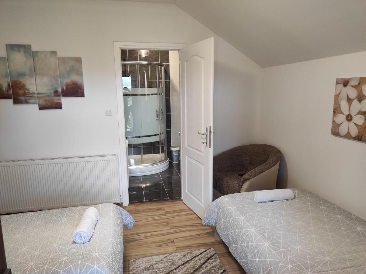 Apartman Majetic Otočac Εξωτερικό φωτογραφία